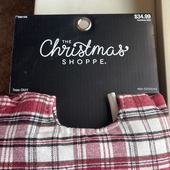 The Christmas Shoppe Tree Skirt - Picture 1 of 5
